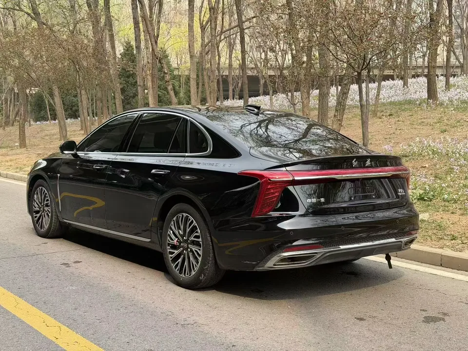 Hongqi H5 Hongqi H5 2024 2.0T Automatic Intelligent Connection Flagship Chang Edition 2024 — миниатюра 4
