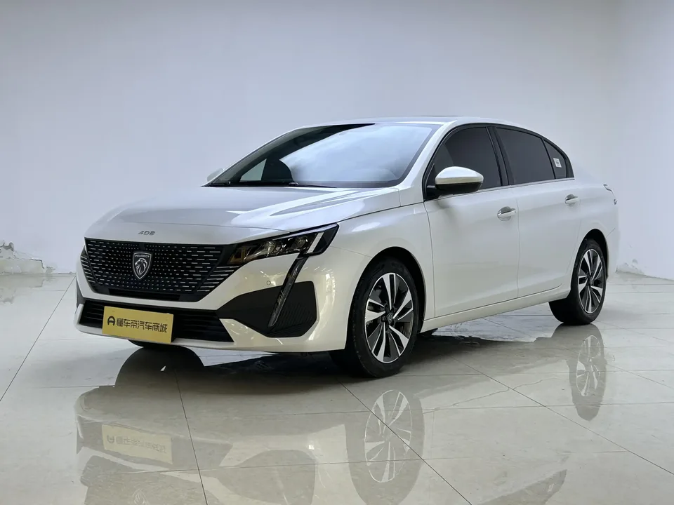 Peugeot 408 2025