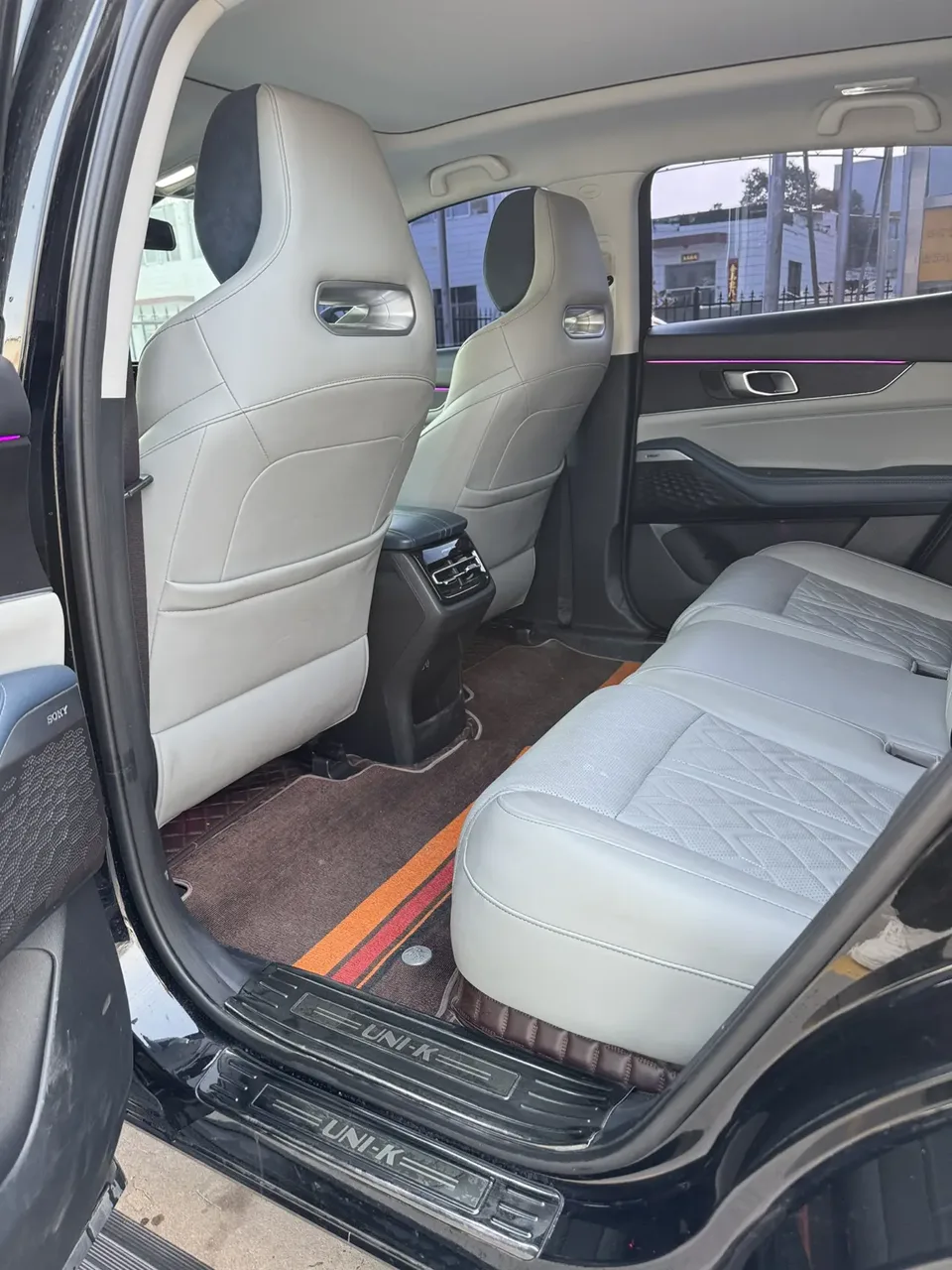 Changan UNI-K Blue Whale iDD 1.5T 130km Premium Type 2022 — миниатюра 4