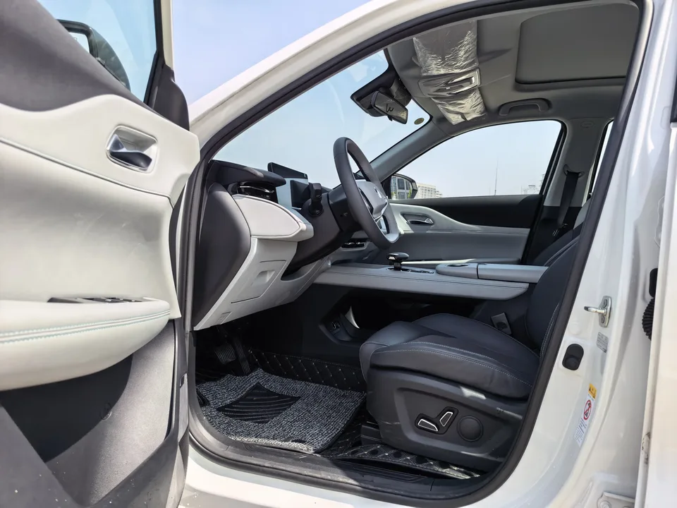 Changan Uni-Z Changan UNI-Z 2025 1.5T DCT Luxury Edition 2024 — миниатюра 4