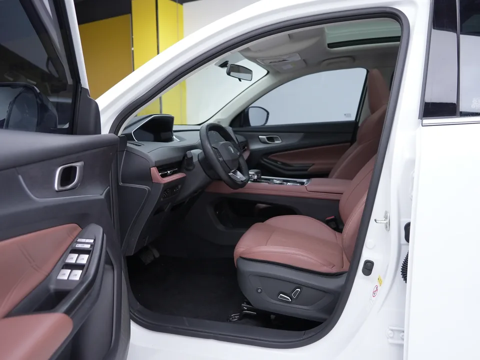 Changan CS55 Plus third generation 1.5T 500Bar Excellence Edition 2025 — миниатюра 5