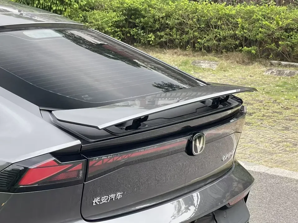 Changan UNI-V 1.5T Premium Edition 2022 — миниатюра 3