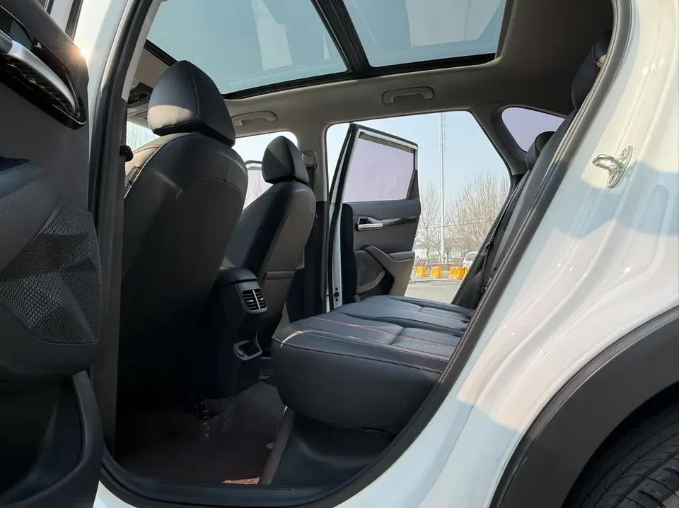 Kia Run proudly AOPAO 1.5L CVT New Edition 2023 — миниатюра 5