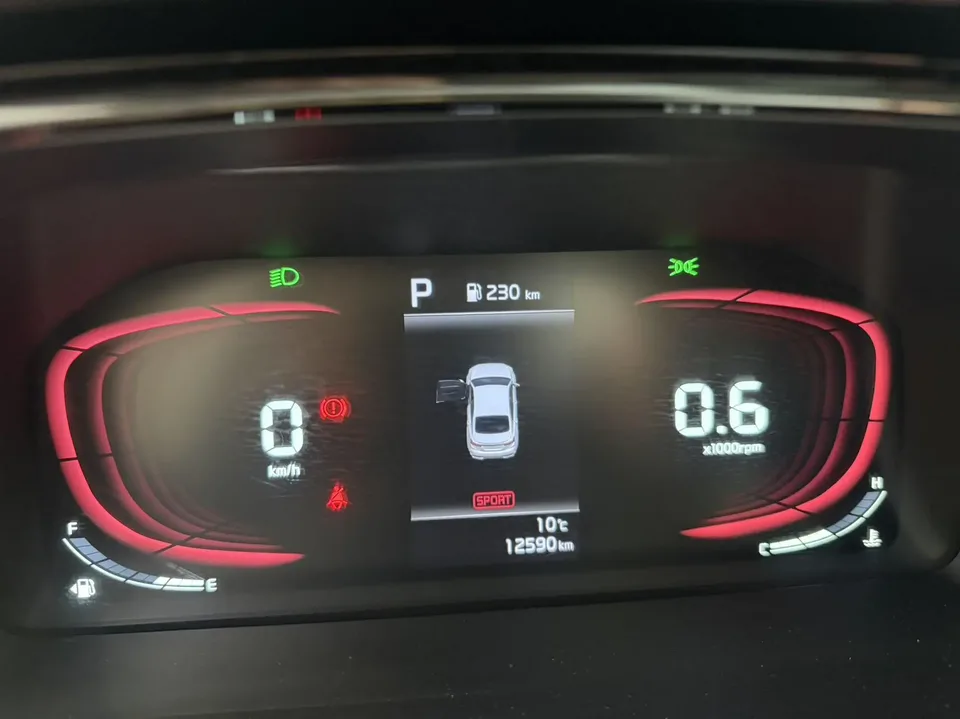 Kia K3 1.5L IVT Deluxe Edition 2023 — миниатюра 4