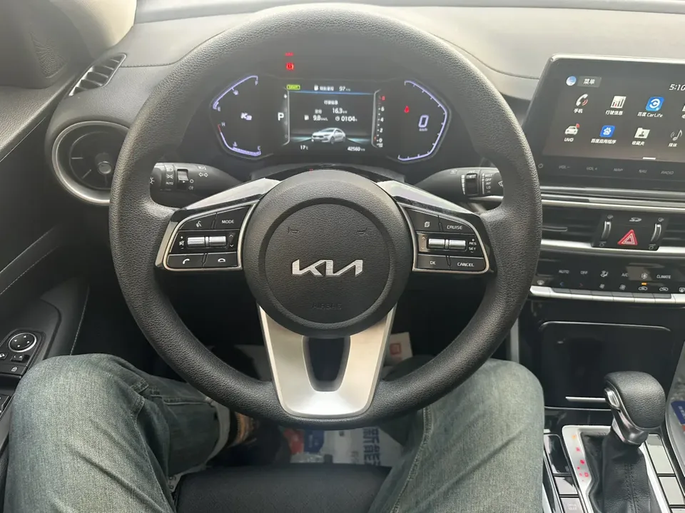 Kia K3 K3 2021 1.5L IVT Fashion Edition 2023 — миниатюра 2