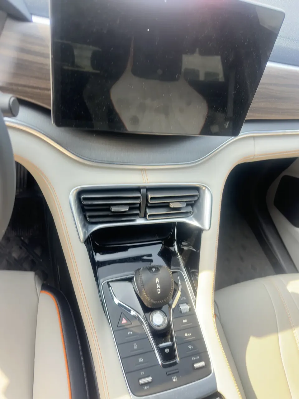 BYD Song PLUS DM DM-i 110KM 2WD flagship model 2022 — миниатюра 3