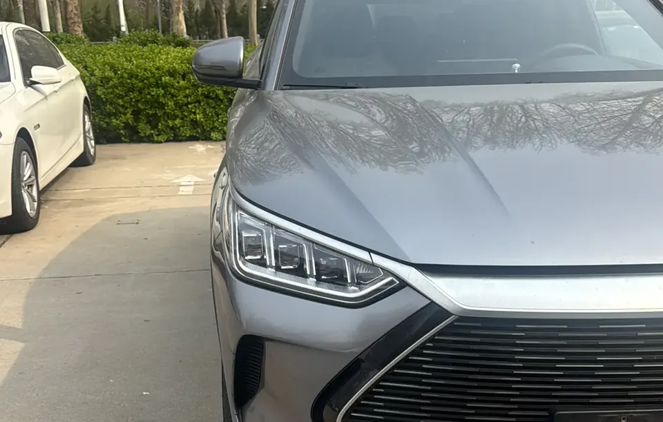 BYD Song PLUS DM DM-i 110KM 2WD flagship model 2023 — миниатюра 5