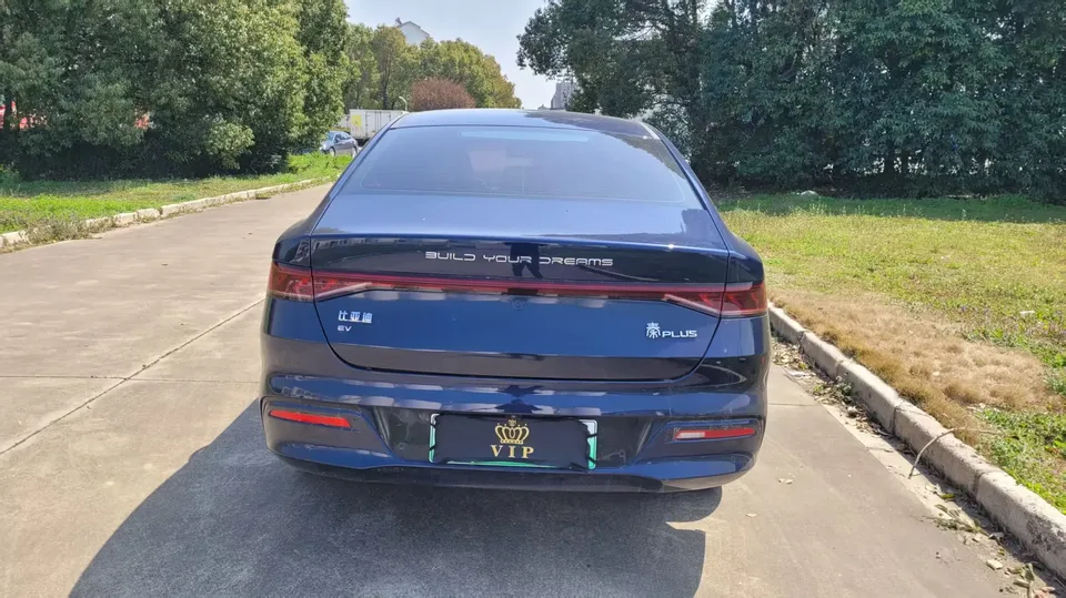 BYD Qin PLUS EV Champion Edition 420KM Beyond Edition 2023 — миниатюра 2