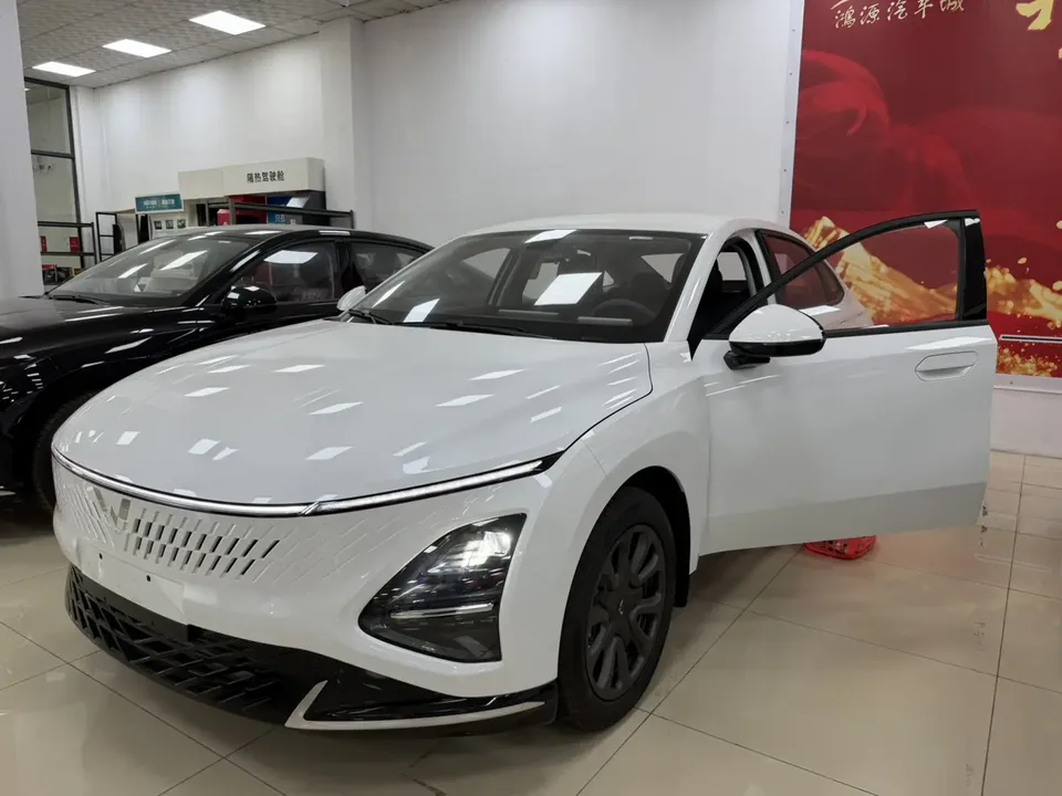 Wuling Starlight PHEV Wuling Starlight PHEV 2025 70km Smart Standard 2025 — миниатюра 4