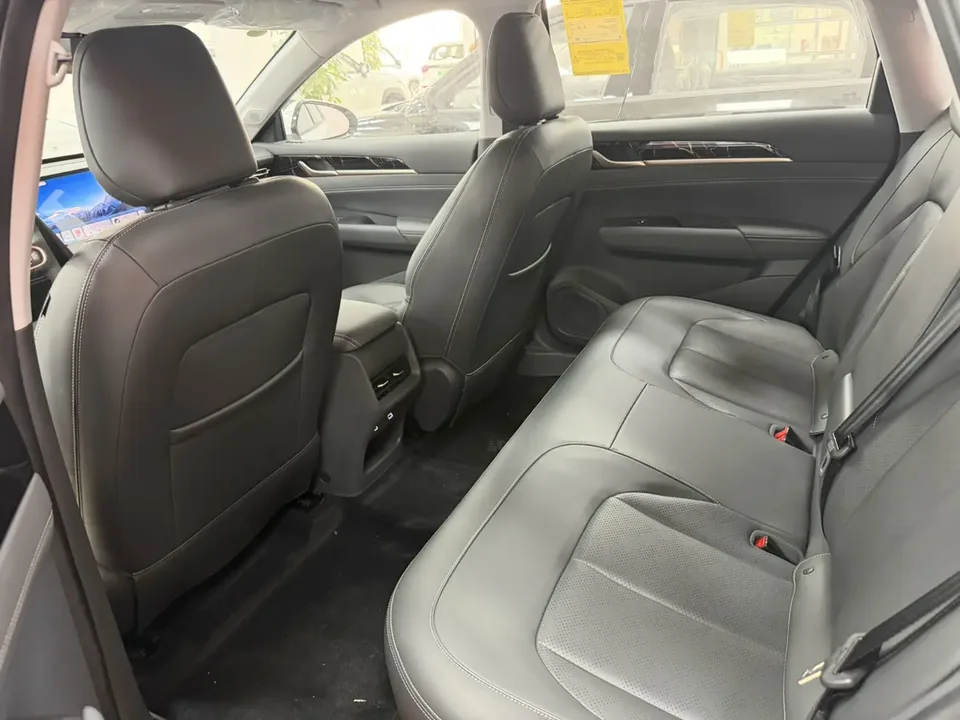 Wuling Starlight PHEV Wuling Starlight PHEV 2025 70km Smart Standard 2025 — миниатюра 5