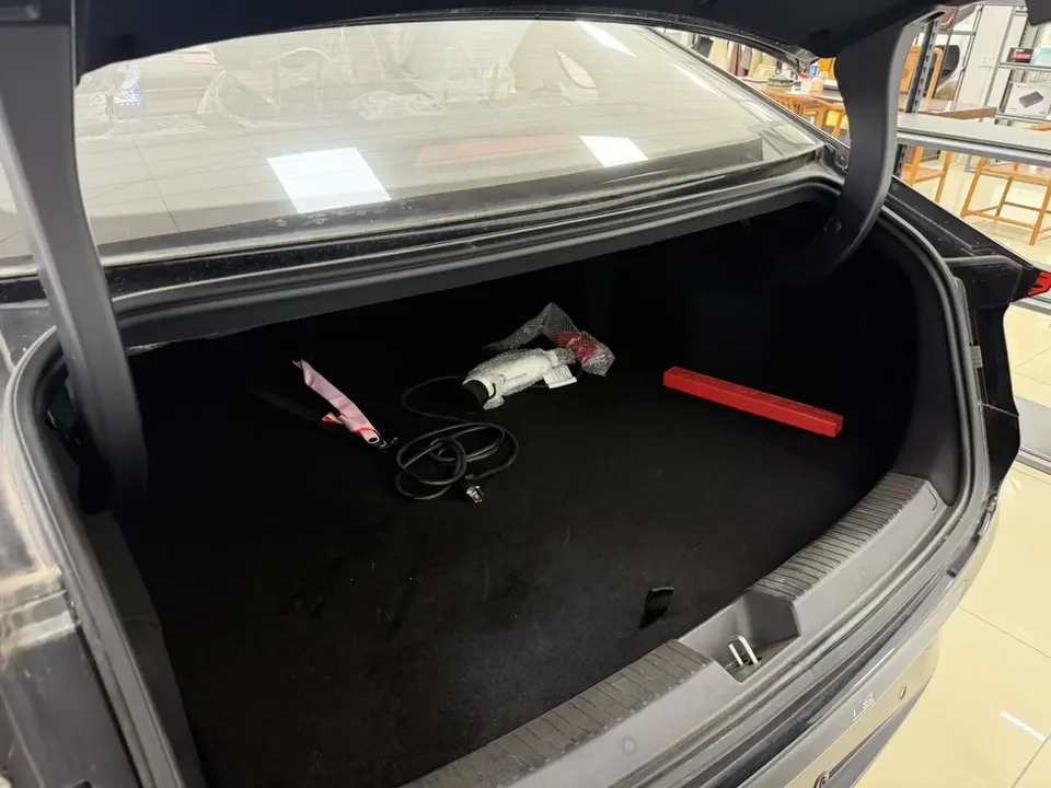 Wuling Starlight PHEV Wuling Starlight PHEV 2025 70km Smart Standard 2025 — thumbnail 3