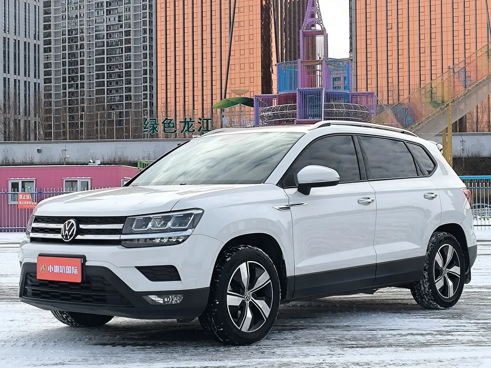Volkswagen Tharu tuyue 2022 280TSI 2WD Comfort Edition 2022 — thumbnail 4