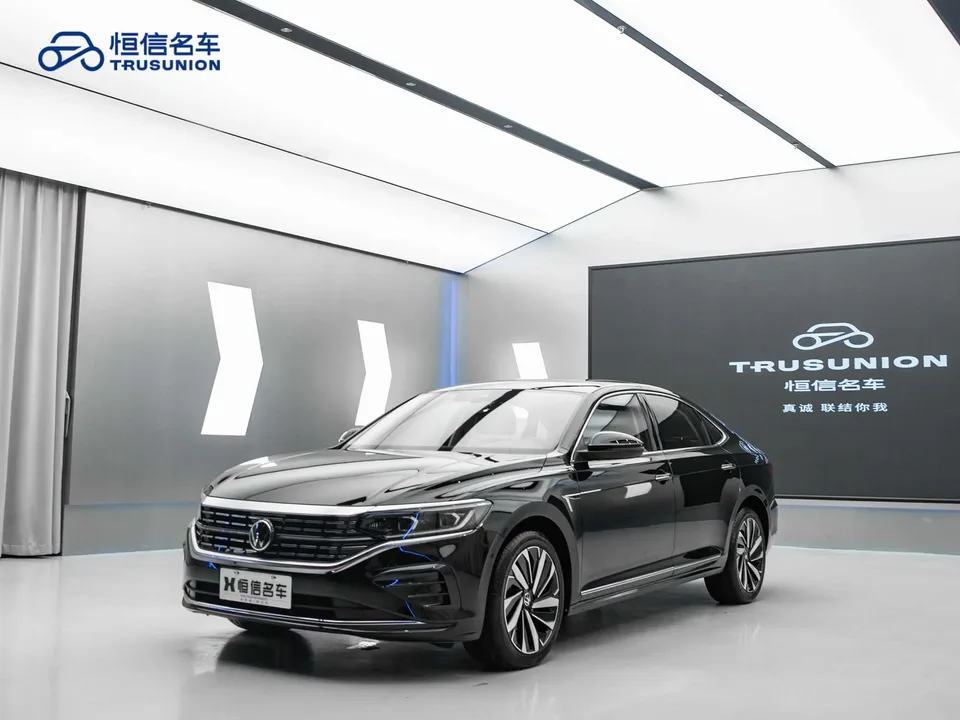 Volkswagen Passat 2022
