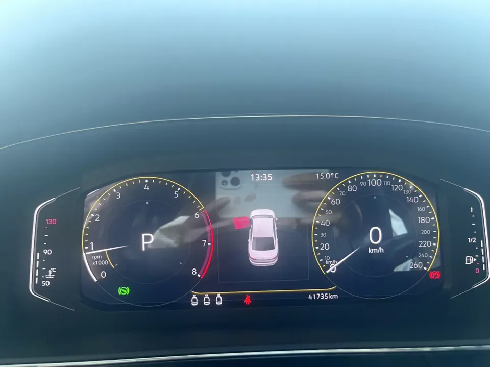 Volkswagen Passat facelift 330TSI Elite Edition 2023 — миниатюра 5
