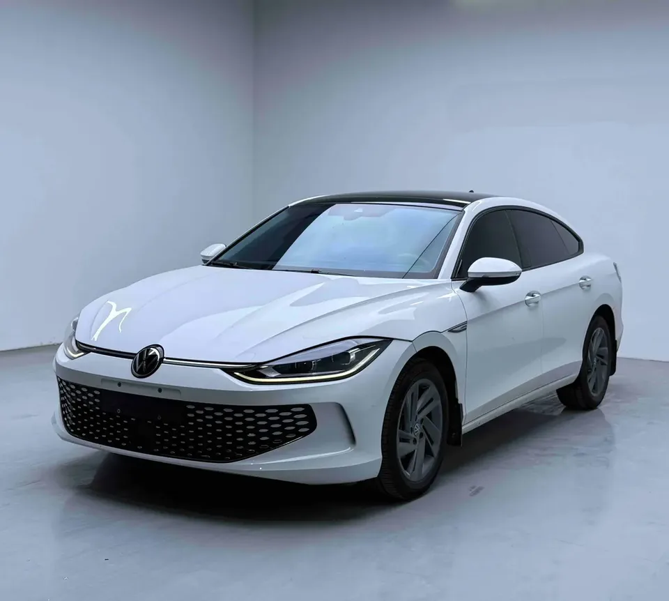 Volkswagen Lamando Lingdu Lingdu L 280TSI DSG Hot Edition 2023 — фото 1, купить с доставкой в Москву