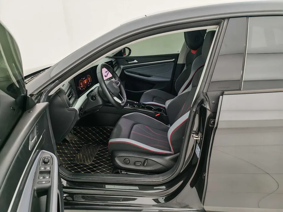 Volkswagen Lamando Lingdu Lingdu L 280TSI DSG Hot Edition 2023 — миниатюра 5