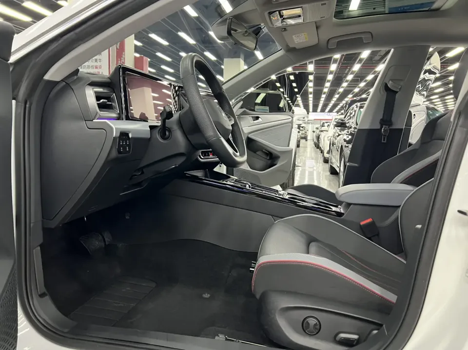 Volkswagen Lamando 2024 Lingdu Lingdu L 280TSI DSG Cool Edition 2024 — миниатюра 3