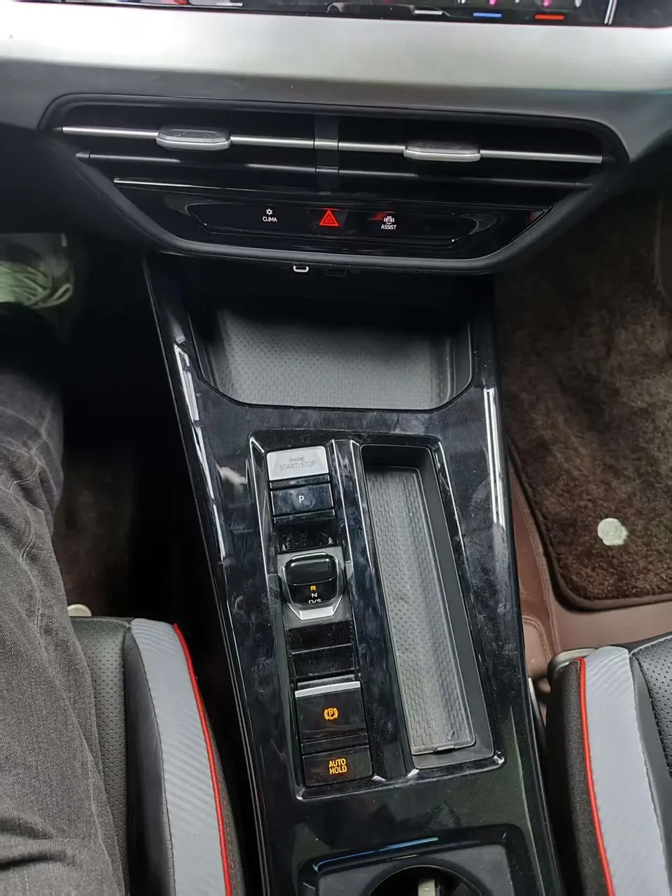 Volkswagen Lamando Lingdu L 280TSI DSG Super Hot Flagship Edition 2023 — миниатюра 4