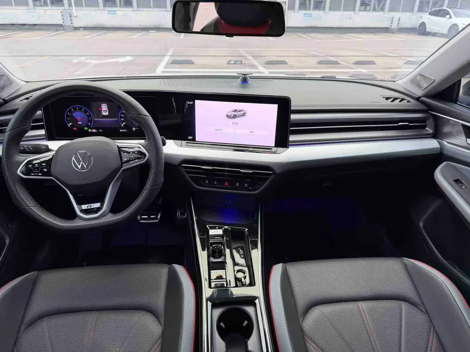 Volkswagen Lamando Lingdu L 280TSI DSG Super Hot Flagship Edition 2023 — миниатюра 4