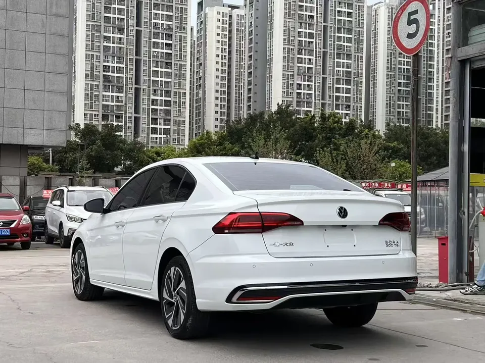 Volkswagen Bora Bora 2023 200TSI DSG Changxing Edition 2022 — миниатюра 4