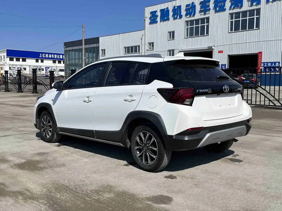 Toyota Yaris L YARiS L Zhixuan 2022 Zhixuan X 1.5L CVT luxury PLUS version 2022 — миниатюра 2