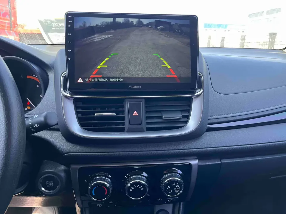 Toyota Yaris L YARiS L Zhixuan 2022 Zhixuan X 1.5L CVT luxury PLUS version 2022 — миниатюра 4