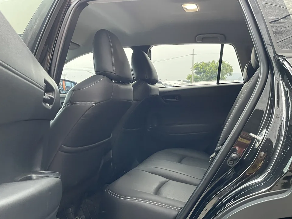 Toyota CorollaCross 2.0L CVT Pioneer Edition 2024 — миниатюра 3