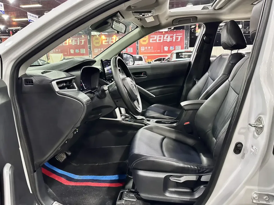 Toyota CorollaCross Corolla Cross 2024 2.0L Intelligent Electric Hybrid Dual Engine Elite Edition 2024 — thumbnail 3