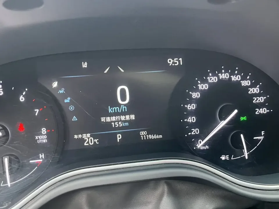 Toyota Avalon 2.0L Enterprising Edition 2023 — миниатюра 5