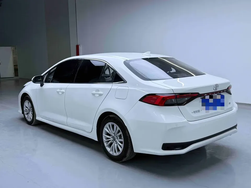 Toyota Asiatic lion Asia Lion 2.0L CVT Elite Edition 2023 — миниатюра 4