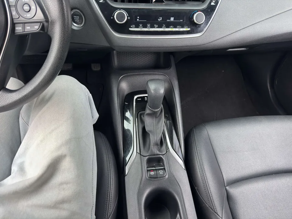 Toyota Levin 2022 Lelink 185T CVT Luxury Edition 2023 — миниатюра 4