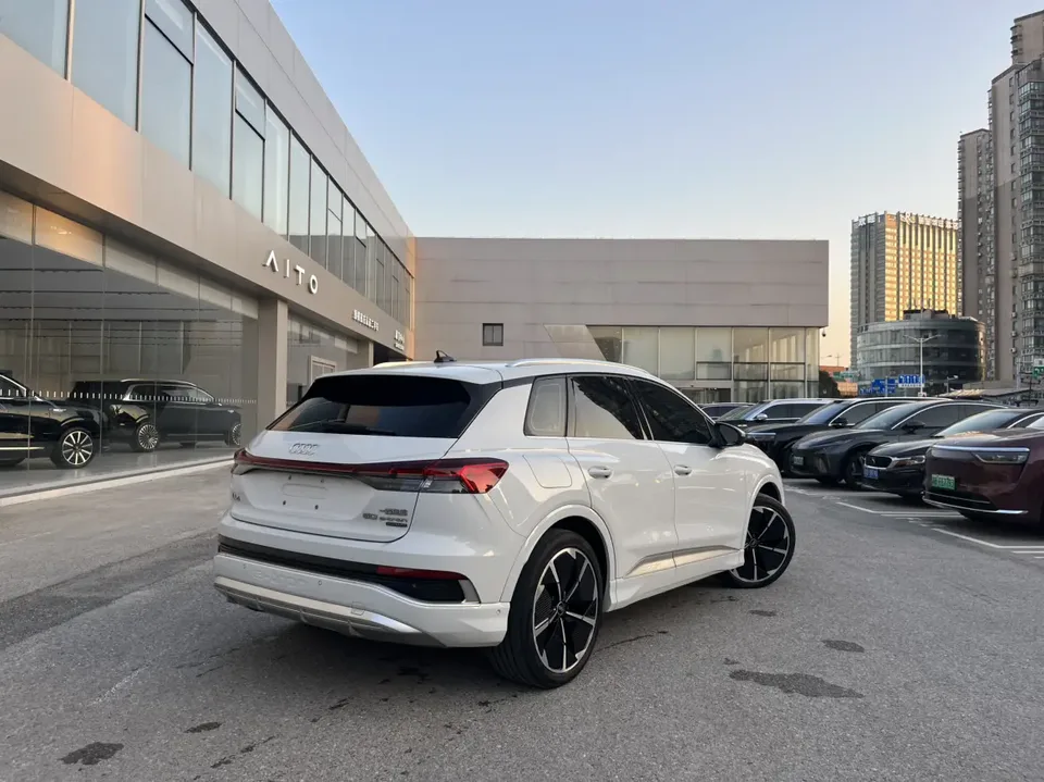 Audi Q4 e-tron Audi Q4 e-tron 2023 50 e-tron quattro Creative Edition 2023 — thumbnail 5