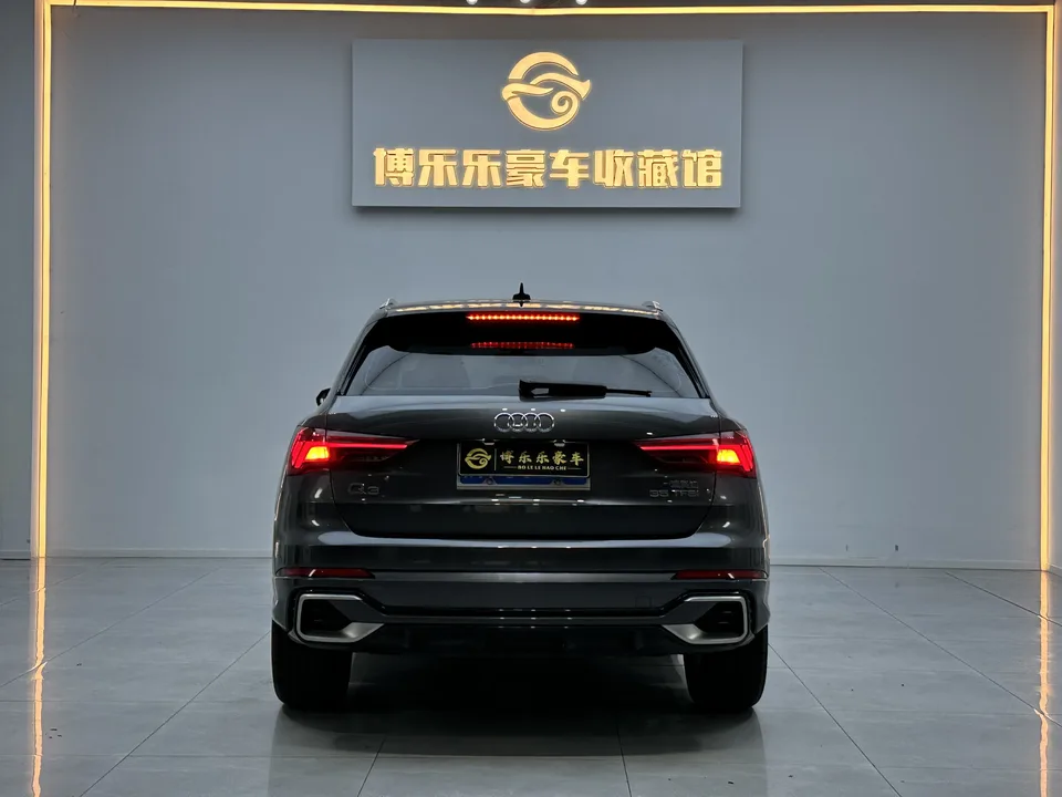 Audi Q3 Audi Q3 2024 35 TFSI Fashion Dynamic Edition 2024 — миниатюра 2