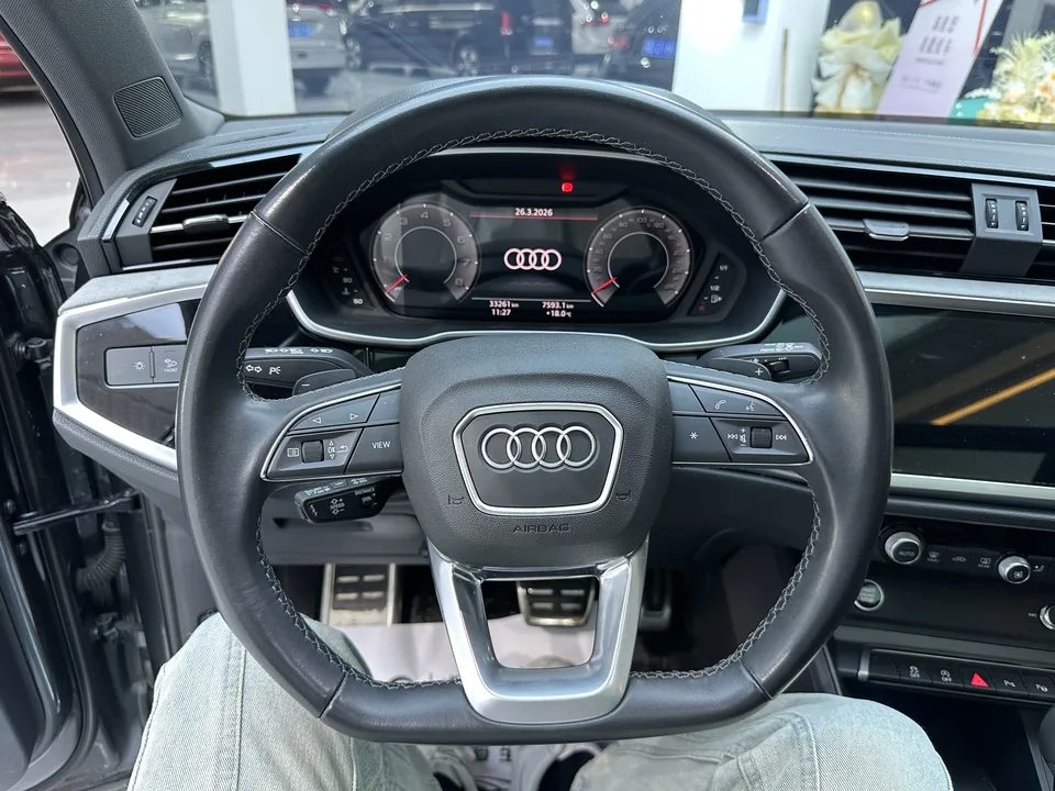 Audi Q3 Audi Q3 2024 35 TFSI Fashion Dynamic Edition 2024 — миниатюра 4