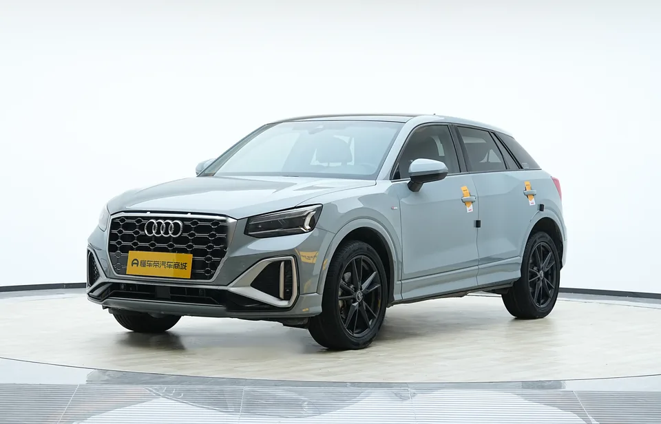 Audi Q2L Audi Q2L 2022 35 TFSI aggressive and dynamic model 2023 — фото 1, купить с доставкой в Москву