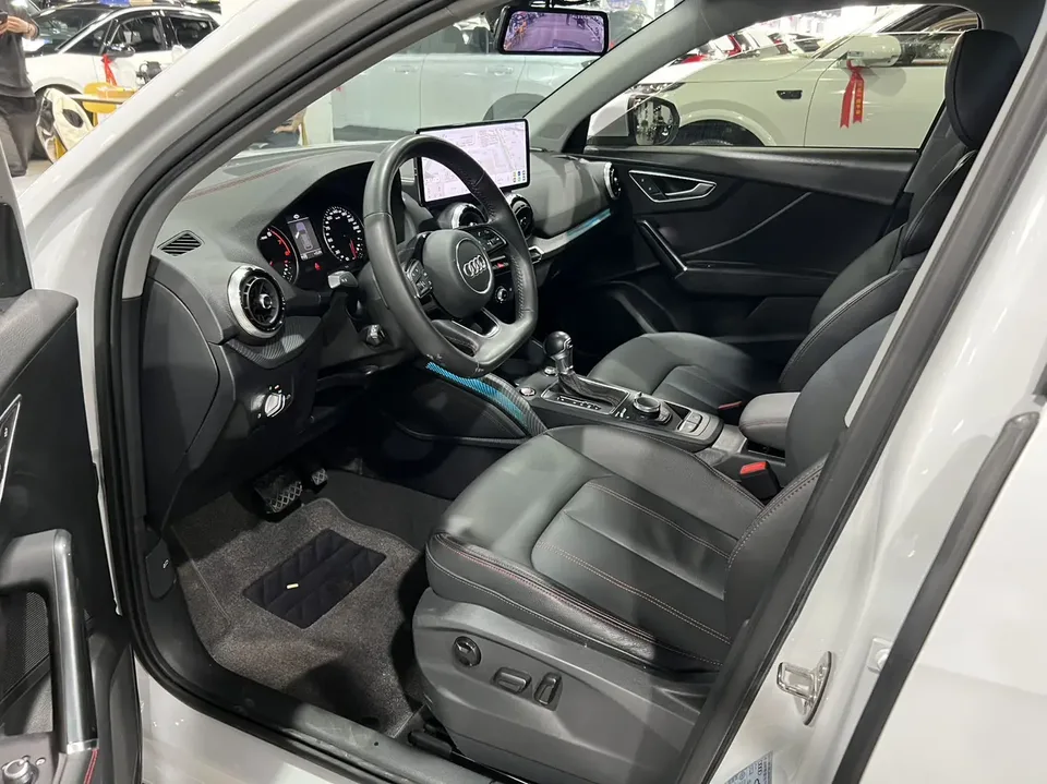Audi Q2L Audi Q2L 2022 35 TFSI Fashion Dynamic Edition 2022 — миниатюра 5