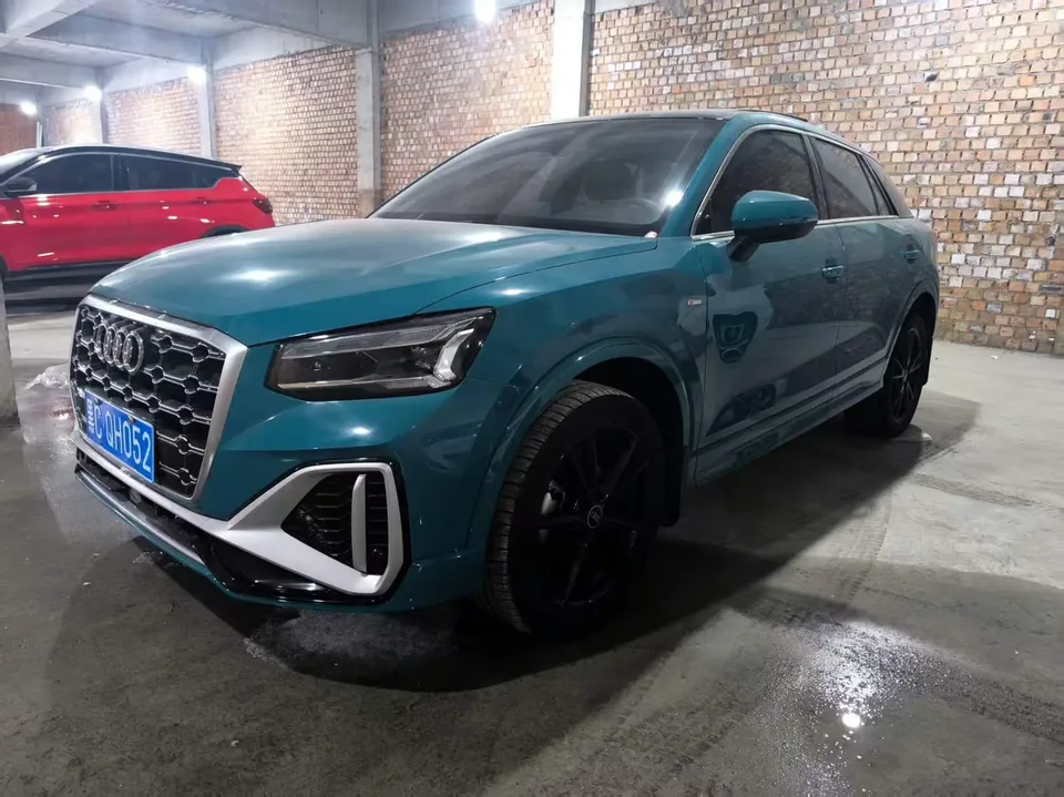 Audi Q2L Audi Q2L 2022 35 TFSI Enterprising and Elegant Model 2022 — фото 1, купить с доставкой в Москву