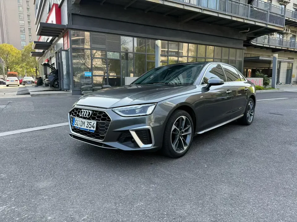 Audi a4 l 2022