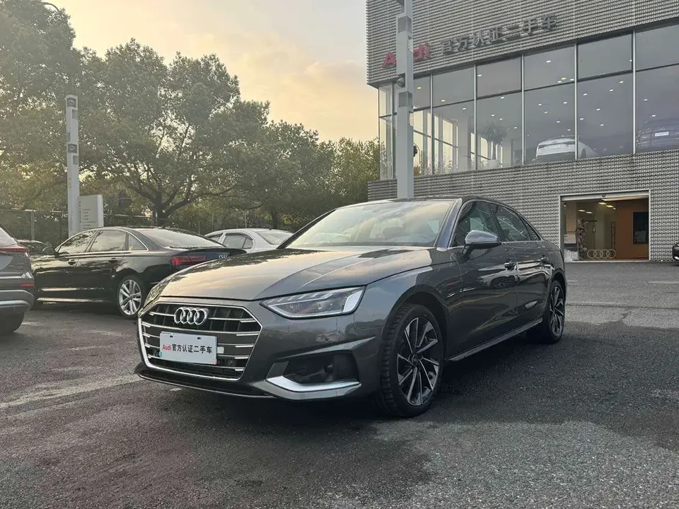 Audi a4 l 2023
