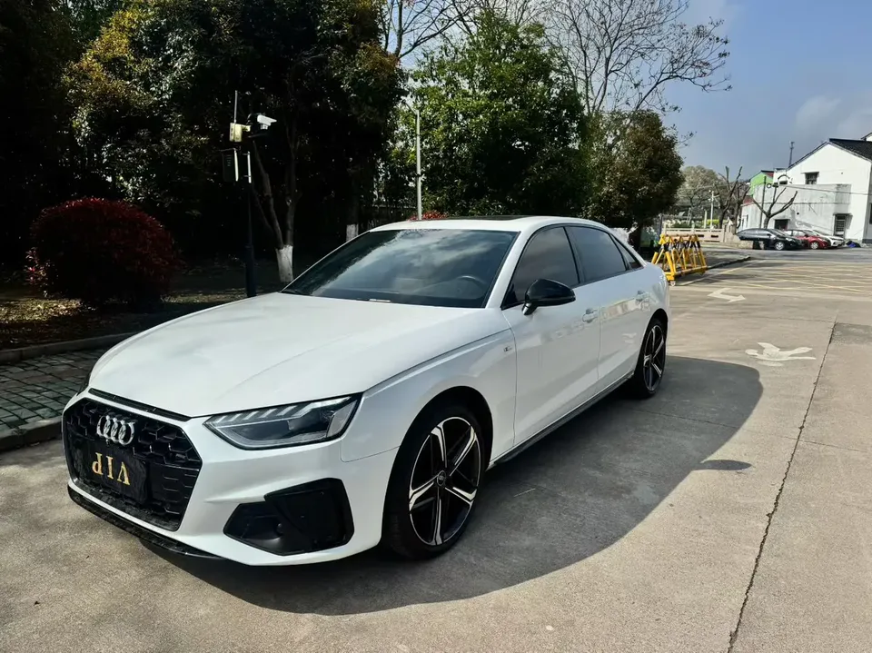 Audi a4 l 2024