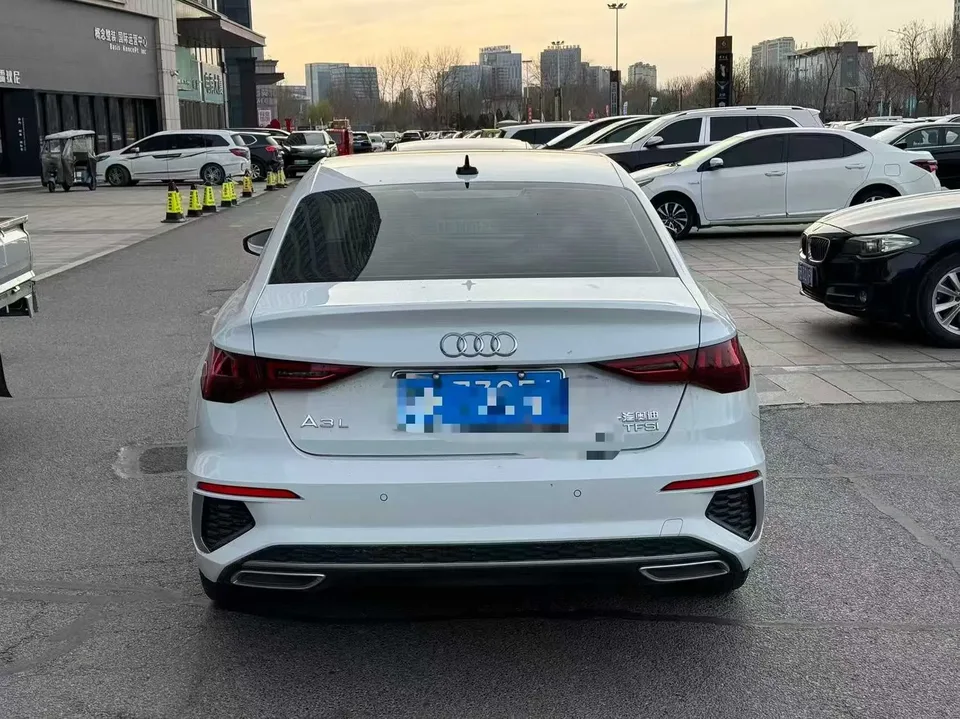 Audi A3 Audi A3 2024 A3L Limousine 35 TFSI Fashion Sports 2024 — миниатюра 2