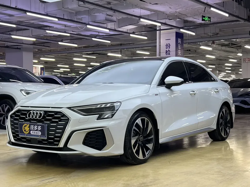 Audi A3 A3 2023 facelift A3L Limousine 35 TFSI stylish and sporty 2023 — photo 1, buy with delivery to Moscow
