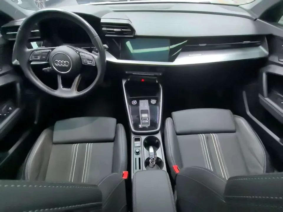 Audi A3 facelift A3L Limousine 35 TFSI stylish and sporty 2023 — миниатюра 4