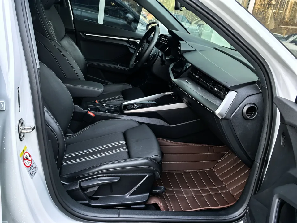Audi A3 A3 2024 Audi A3 2024 Sportback 35 TFSI stylish and sporty 2024 — thumbnail 3