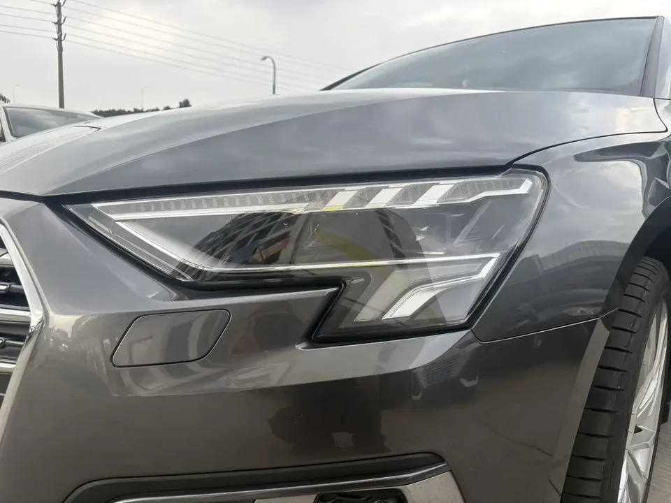 Audi A3 A3L Limousine 35 TFSI Fashionable and Elegant 2023 — миниатюра 3