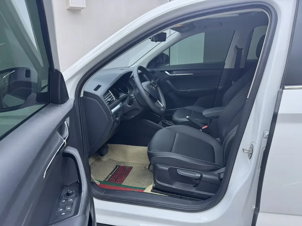 Skoda Comek Comek 2022 1.5L Automatic Comfort Edition 2022 — миниатюра 5
