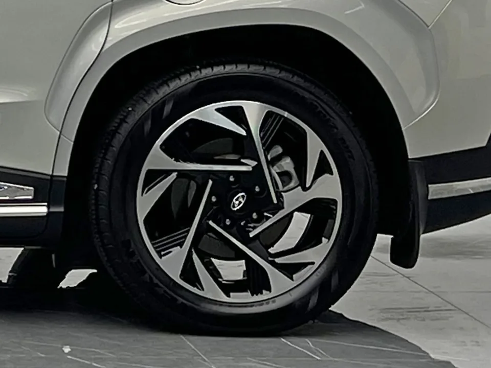 Hyundai Kustu 380TGDi LUX Premium 2022 — миниатюра 3
