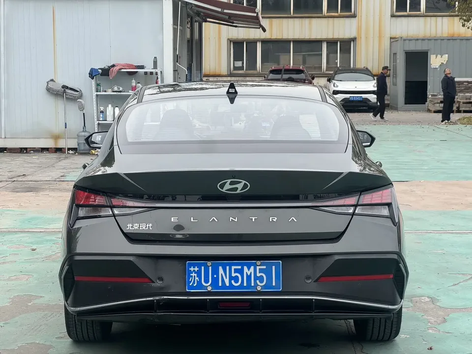 Hyundai Elantra 1.5L CVT GLX Elite Edition 2023 — миниатюра 5