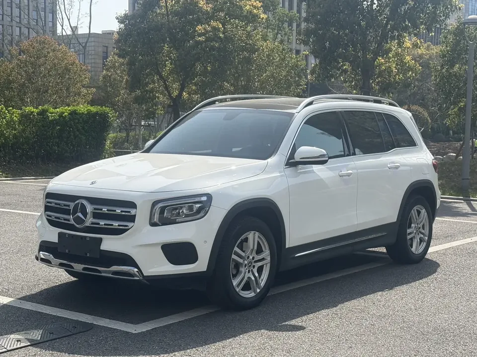 Mercedes-Benz GLB-Class 2022
