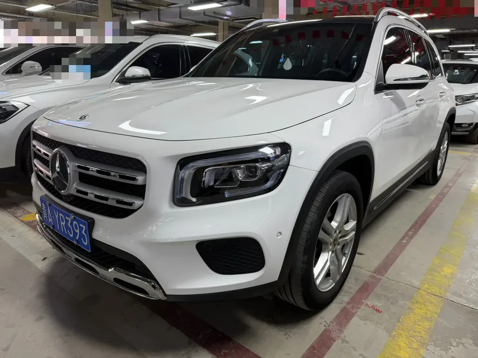 Mercedes-Benz GLB-Class 2023